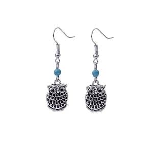 Boucles d'oreilles hibou vintage en argent avec perles turquoise et gravure de plumes