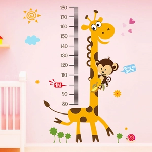 Sticker mural toise enfant avec girafe et singe pour décoration de chambre bébé