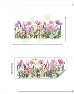 Détail des dimensions du sticker mural fleuri avec des tulipes et des marguerites