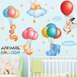 Stickers Muraux Animaux Dessin Animé Montgolfière PVC Amovible Nuages Étoiles Autocollants pour Chambre d'Enfant Crèche