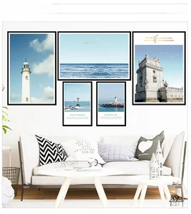 Détail de l'ensemble de cinq tableaux muraux méditerranéens avec thème marin bleu moderne