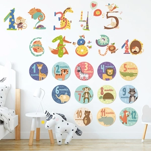 Stickers muraux pour chambre de bébé avec animaux mignons et marqueurs de croissance mensuels