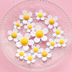 Acrylic Daisy Flower DIY Accessories White Yellow Five Petal Floral Beads For Phone Case Glasses Shoes Jewelry Making