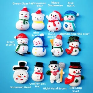 Detalle de 12 mini dijes de resina navideños con muñecos de nieve para manualidades creativas