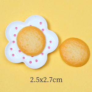 Detail view of 2.5x2.7cm realistic resin cookie charms for DIY craft and accessories