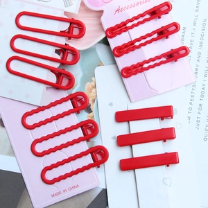 Rote festliche Haarspangen-Set mit ovalen, gewellten und rechteckigen Clips für Mädchen