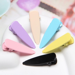 Set of 6 macaron-colored 4cm teardrop metal hair clips in soft pastel matte finish