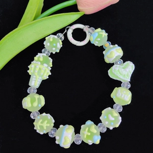 Perle in vetro da 8mm per bracciale fai-da-te con graziosi motivi a rilievo