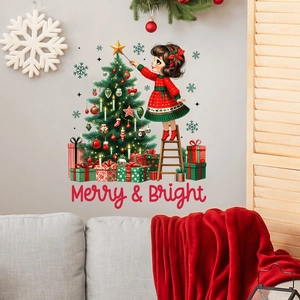 Scène de salon chaleureuse avec stickers muraux sapin de Noël Merry & Bright sur mur gris