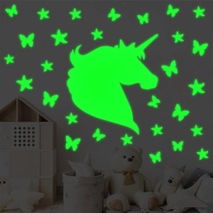 Stickers Muraux Licorne Étoiles Papillons Luminescents Dans Le Noir PVC DIY Auto-Adhésifs Pour Chambre D'enfant Décor