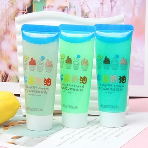 Trois tubes de colle crème DIY verte pailletée en flacons souples de 50g pour coques