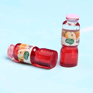 Mini-Harz-Birnensaftflaschen mit koreanischen Etiketten für DIY-Bastelarbeiten