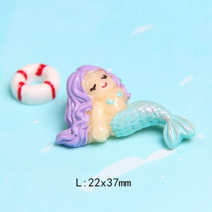 Detailed view of 22x37mm resin mermaid figurine for DIY crafts and hair accessories