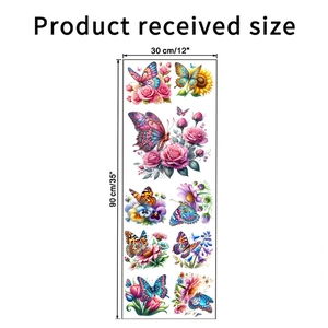 Détail de stickers muraux papillons et fleurs colorés avec dimensions de 30x90cm