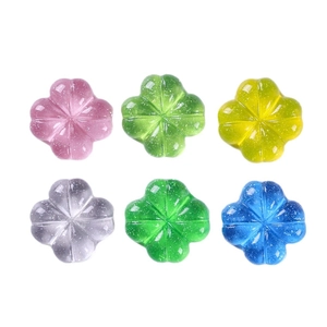 Glitzernde Vierblättrige Kleeblatt-Anhänger in sechs Farben für DIY-Schmuck und Deko