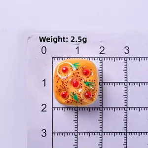 Miniatuur hars pizza brood DIY decoratie 1,6cm 2,5g voor poppenhuis accessoires