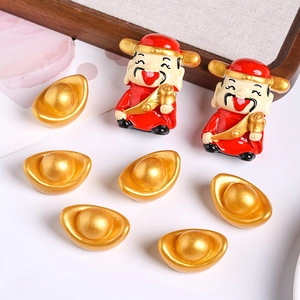 Mini resin Caishen figurines and gold sycee ornaments for New Year desktop decoration