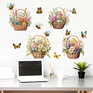 Detailansicht der Wandaufkleber mit bunten Blumenampeln, Bienen und Schmetterlingen