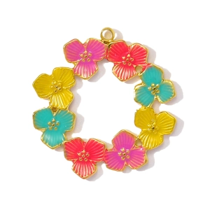 Colorful enamel floral circular pendant made of stainless steel for DIY jewelry making