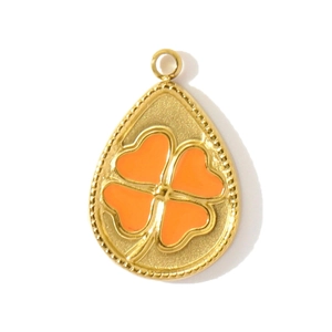 Gouden druppelvormige hanger met een oranje klavertje vier en subtiele kralenrand