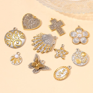 Pendentifs DIY bicolores en acier inoxydable avec motifs cœur, croix et fleurs