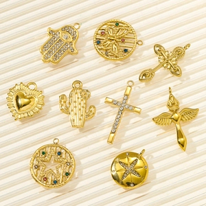 Détails de neuf pendentifs en acier doré ornés de strass colorés pour bijoux DIY