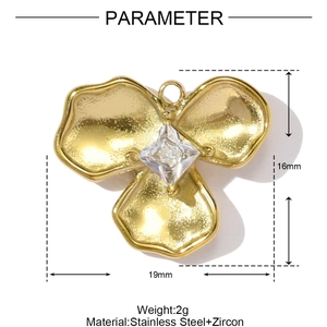 Detail view of 19mm gold stainless steel flower pendant with square zircon and dimensions