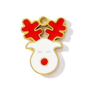 Detailansicht eines Rentier-Weihnachtsanhängers mit roter Emaille und goldenen Kanten