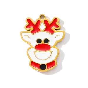 Nahaufnahme eines Weihnachtsrentier-Emaille-Anhängers mit Goldrand und bunten Details
