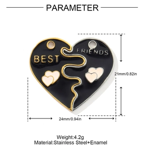 Detail van de hartvormige Best Friends-puzzel hanger van roestvrij staal met afmetingen