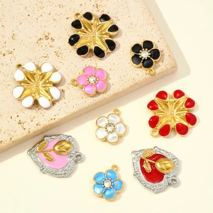 French style dual-tone heart and daisy pendants for DIY stainless steel jewelry making