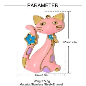 Gedetailleerde technische tekening van een roze emaille kattenhanger met maten
