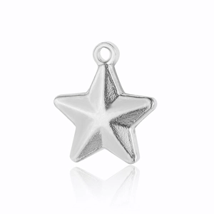 Pendentif étoile en acier inoxydable argenté poli avec anneau et reflet élégant
