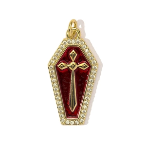 Colgante de ataúd gótico dorado con esmalte rojo, cruz de oro y brillantes diamantes
