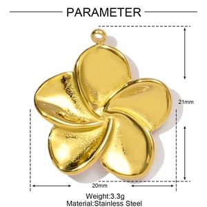 Détail du pendentif fleur en acier inoxydable poli avec dimensions 21mm x 20mm