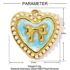 Dettagli del ciondolo a cuore con perla con dimensioni e specifiche in acciaio inossidabile
