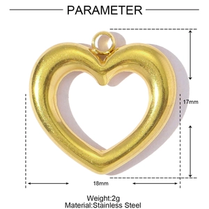 Detailed view of 18mm heart-shaped golden stainless steel charm with specifications