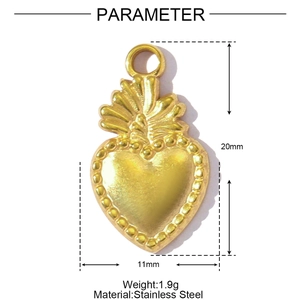 Detail view of a 1.9g gold heart pendant in stainless steel with 20mm height