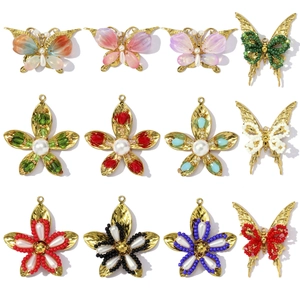 Vintage Roestvrij Staal Vlinder Bloem Hangers DIY Sieraden Maken Kleurrijke Hars Glazen Kralen Kunstparel Charmes Voor Ketting