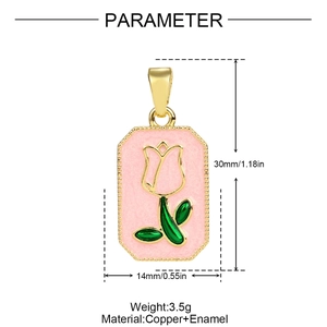 Dimensiones del colgante de tulipán en esmalte rosa y cobre dorado de 30mm por 14mm