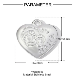 Macro detail of heart-shaped stainless steel pendant with Nana engraving and dimensions