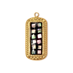 Colgante rectangular de acero inoxidable dorado con mosaico de nácar y borde floral