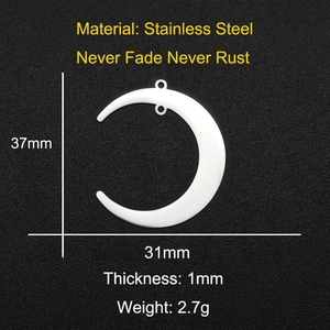 Technical drawing of 37mm crescent stainless steel pendant with size specifications