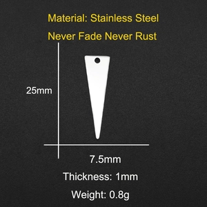 Detailed size chart for stainless steel triangle pendant measuring 25mm by 7.5mm