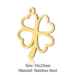 Detailed view of golden stainless steel clover charm pendant with size 18x23mm info