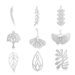 Neun silberne Ginkgoblatt- und Baum-Anhänger aus Edelstahl für DIY Schmuckherstellung
