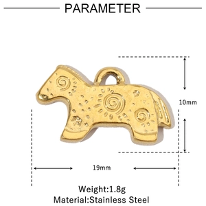 Technical drawing of a 19mm x 10mm golden horse pendant made of stainless steel