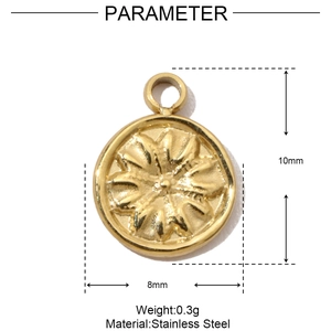 Macro detail of 8mm gold-plated stainless steel flower pendant with dimensions