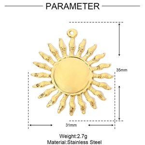 Detailed view of a gold stainless steel sun pendant showing 35mm height and 31mm width