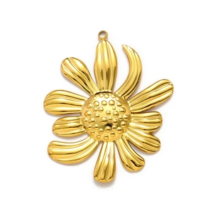 Pendentif tournesol en acier inoxydable doré avec textures de pétales détaillées